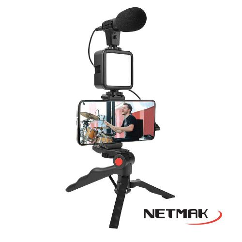 KIT STREAMING NETMAK 4 EN 1 NM-STREAM|LUZ|MICROFONO|SOPORTE|TRIPODE